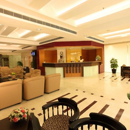 Hotel Airlink Castle Nedumbassery Zewnętrze zdjęcie