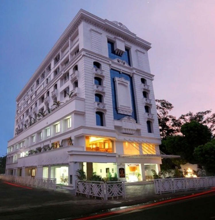 Hotel Airlink Castle Nedumbassery Zewnętrze zdjęcie