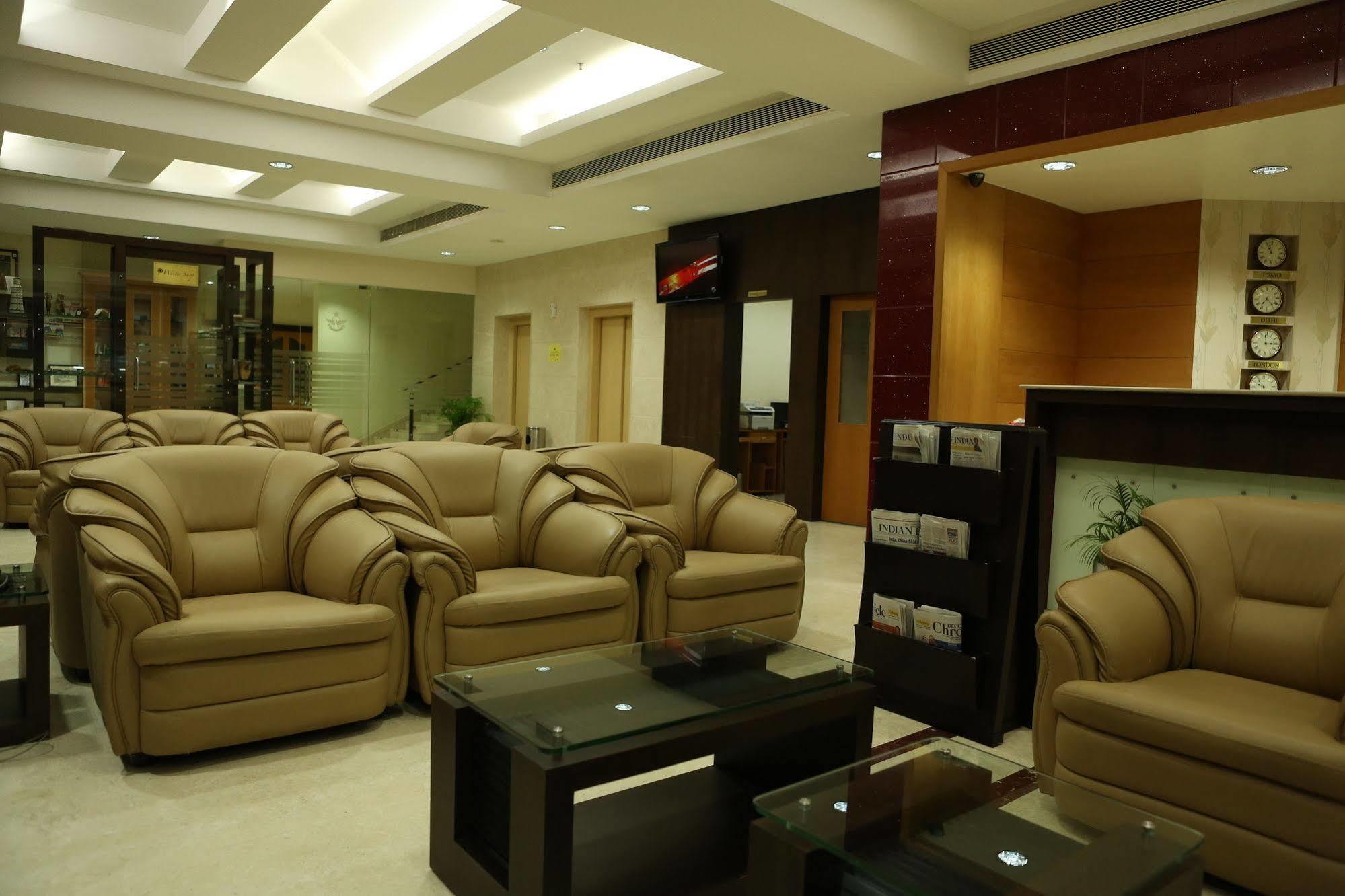 Hotel Airlink Castle Nedumbassery Zewnętrze zdjęcie